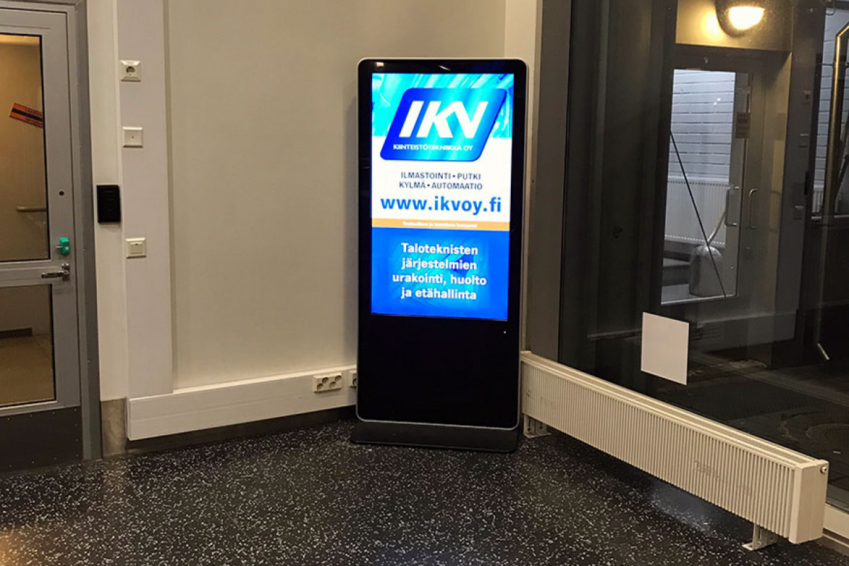 Indoor Freestanding LCD Totem (55″)